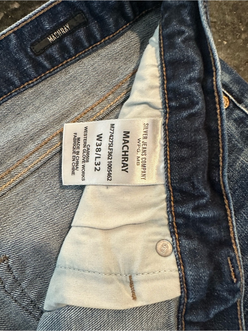 Silver Jeans Men's Straight Leg Dark Indigo Wash - Picture 2 of 3